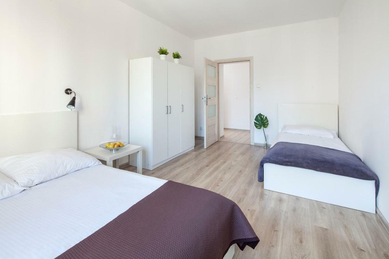 Sleepy3City Apartments 10 Lutego 23 Гдиня Екстериор снимка